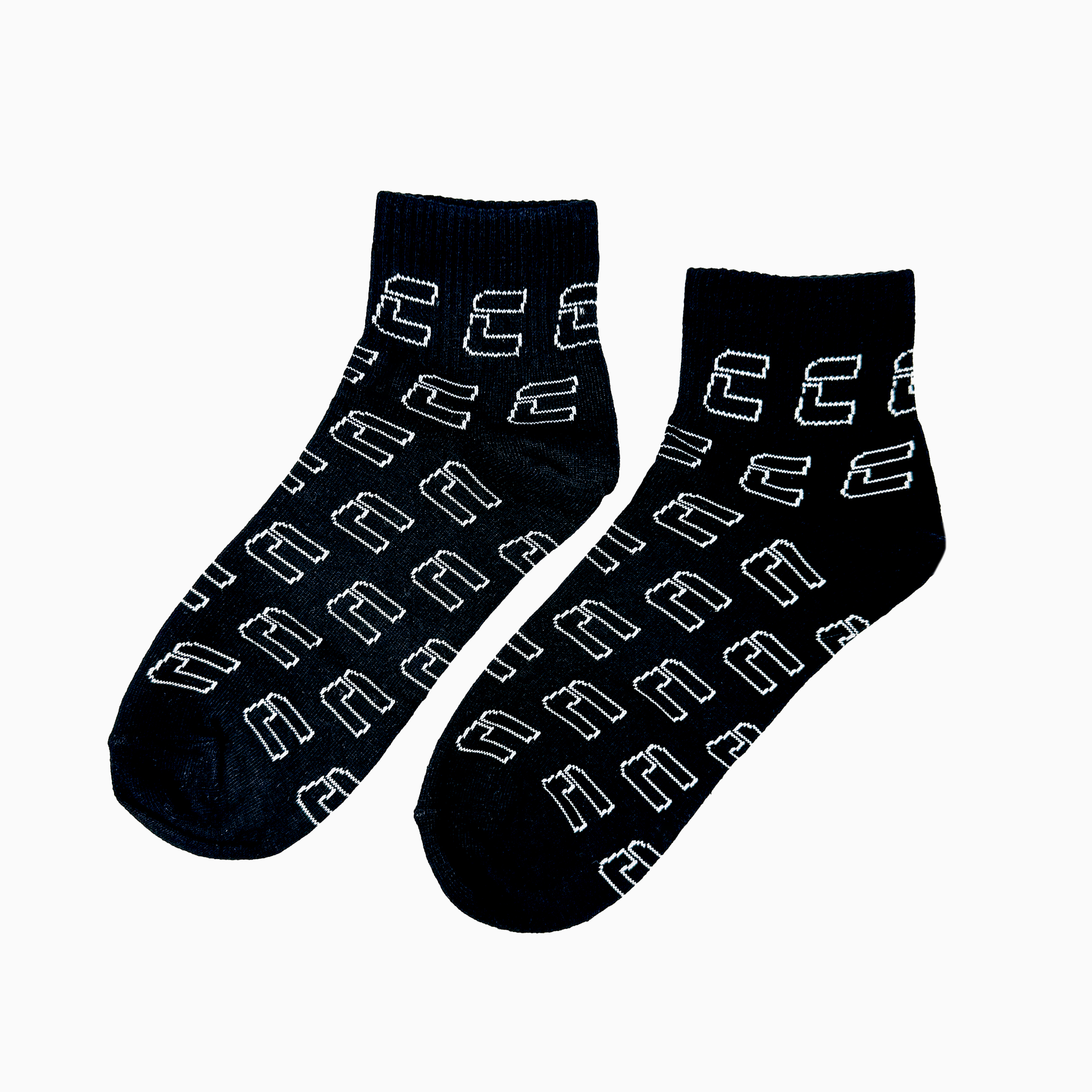 CLUTCHED OUT QTR SOCKS