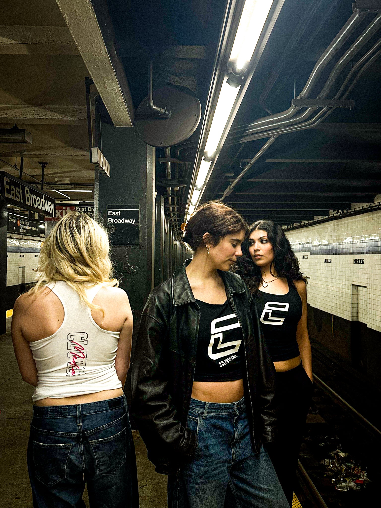 CLUTCH MEDIA TANK TOP